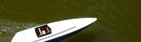 R/C electric speed boat